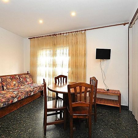 Apartamentos Ar Enjoy Flores Λορέτ Ντε Μαρ Εξωτερικό φωτογραφία